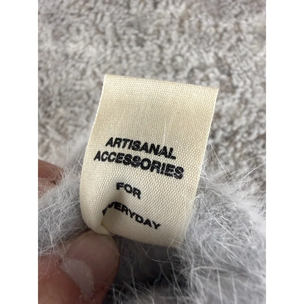 NEW Billy Bamboo One Size Angora Wool Fluffy Mittens Gray Warm